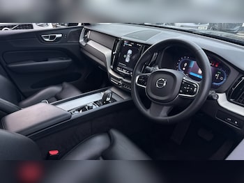 Used Volvo XC60 2023 for sale - 76515030: Photo