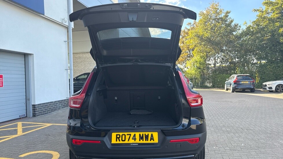 Used Volvo XC40 2024 for sale - 75921946: Photo 13