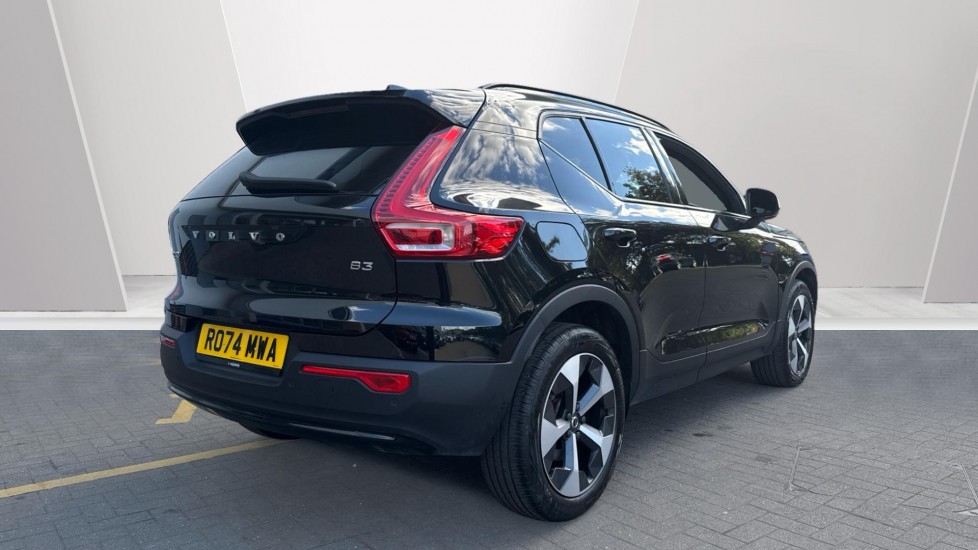 Used Volvo XC40 2024 for sale - 75921946: Photo 2
