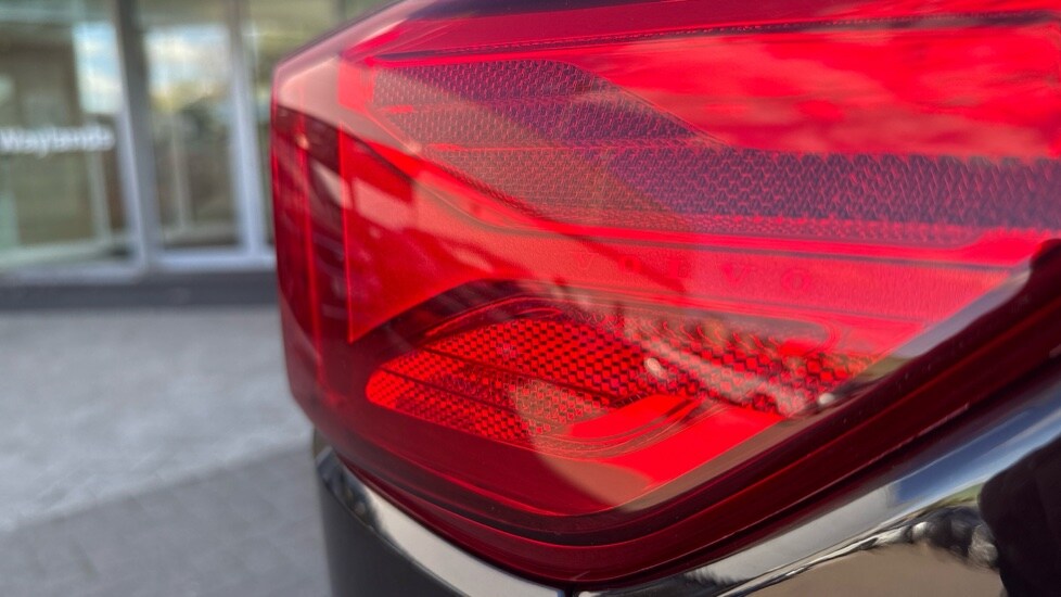 Used Volvo XC40 2024 for sale - 75921946: Photo 33