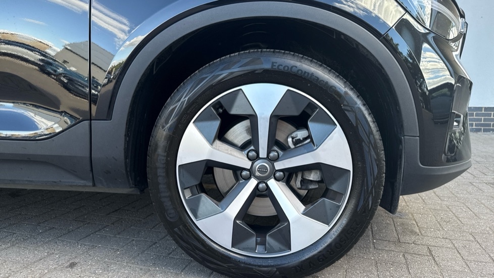 Used Volvo XC40 2024 for sale - 75921946: Photo 9