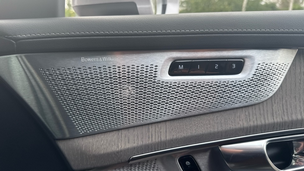 Used Volvo XC90 2025 for sale - 77067793: Photo 42