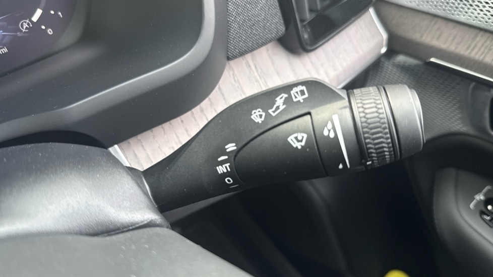 Used Volvo XC90 2025 for sale - 77067793: Photo 64