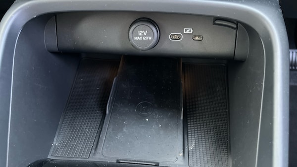 Used Volvo XC40 2025 for sale - 75526779: Photo 18
