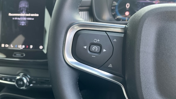 Used Volvo XC40 2025 for sale - 75526779: Photo 19