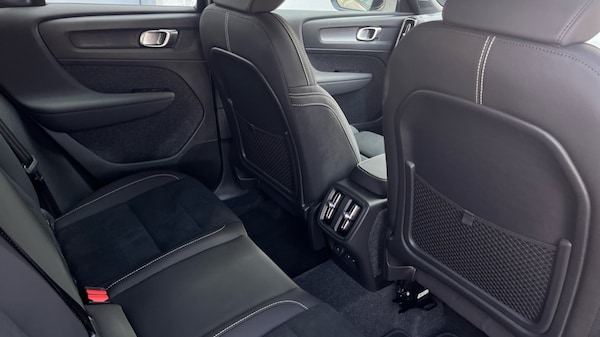 Used Volvo XC40 2025 for sale - 75526779: Photo 31