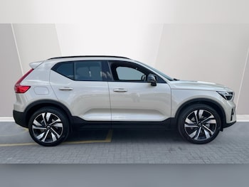 Used Volvo XC40 2025 for sale - 75526779: Photo