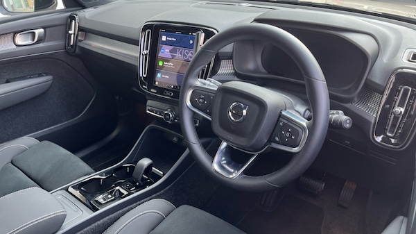 Used Volvo XC40 2025 for sale - 75526779: Photo 4