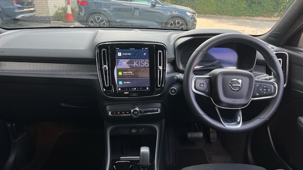 Used Volvo XC40 2025 for sale - 75526779: Photo 5