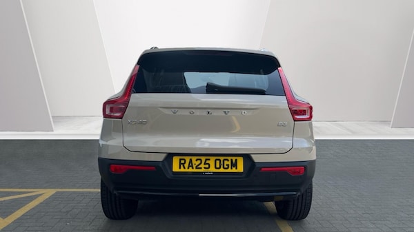 Used Volvo XC40 2025 for sale - 75526779: Photo 7
