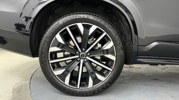 Used Volvo XC90 2025 for sale - 75472806: Photo 9