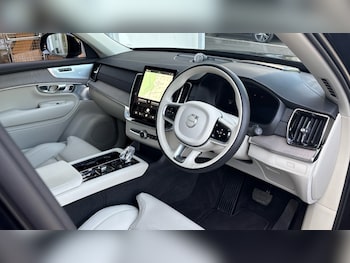 Used Volvo XC90 2025 for sale - 78844385: Photo