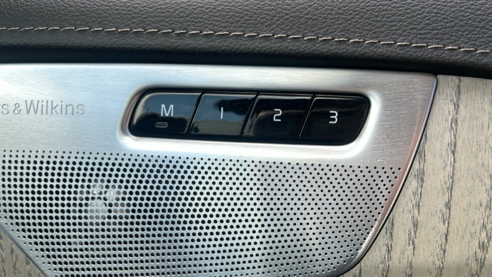 Used Volvo XC90 2024 for sale - 76037795: Photo 27