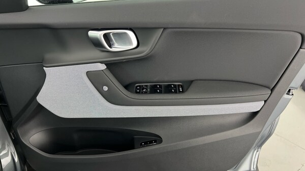 Used Polestar Polestar 2 2025 for sale - 75472694: Photo 33
