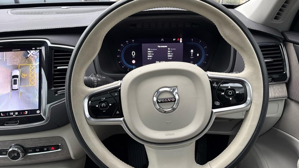 Used Volvo XC90 2022 for sale - 76888671: Photo 10