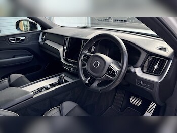 Used Volvo XC60 2020 for sale - 75472816: Photo