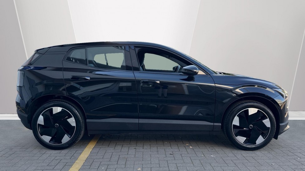 Used Volvo EX30 2025 for sale - 78144733: Photo 3