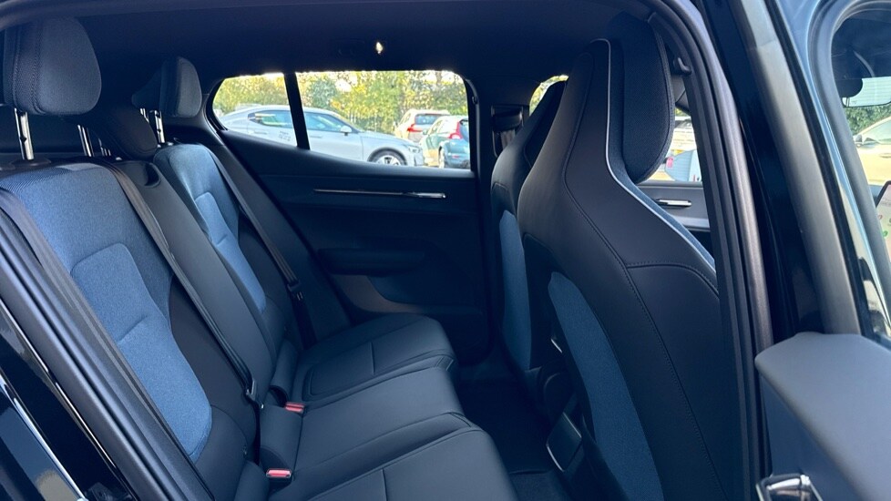 Used Volvo EX30 2025 for sale - 78144733: Photo 6