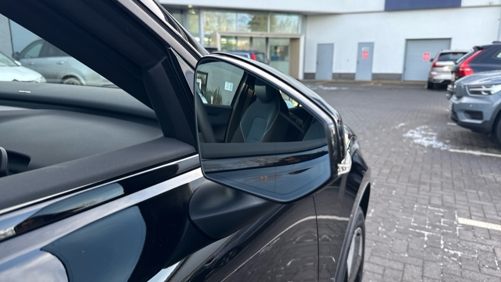 Used Volvo EX30 2025 for sale - 77353784: Photo 16