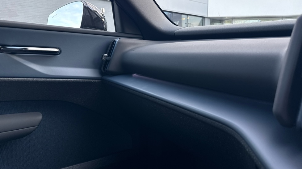 Used Volvo EX30 2025 for sale - 77353784: Photo 41