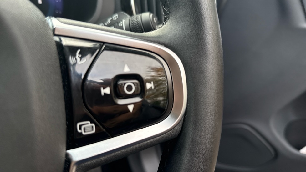 Used Volvo XC60 2024 for sale - 77771177: Photo 35