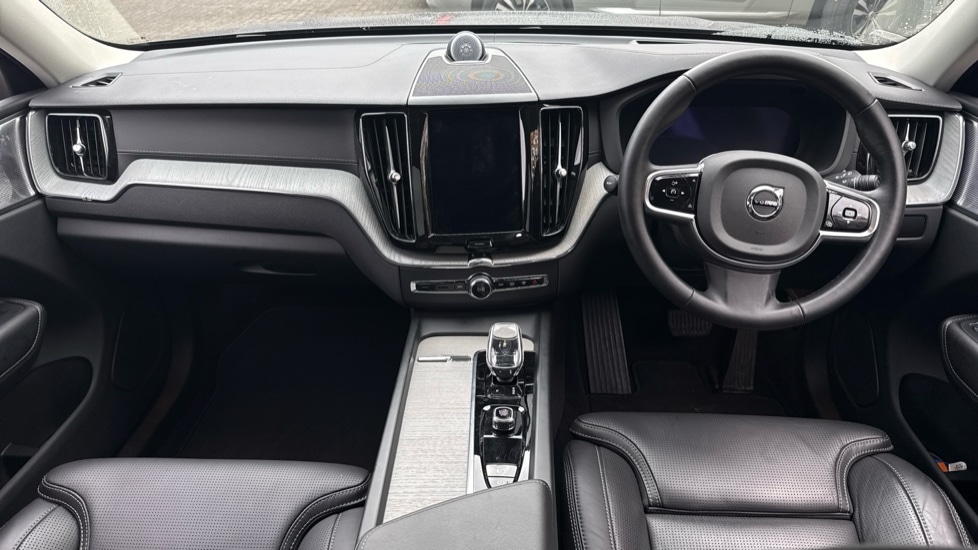 Used Volvo XC60 2024 for sale - 77771177: Photo 5