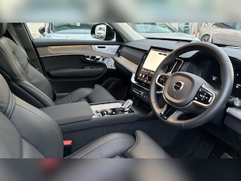 Used Volvo XC90 2025 for sale - 77420444: Photo