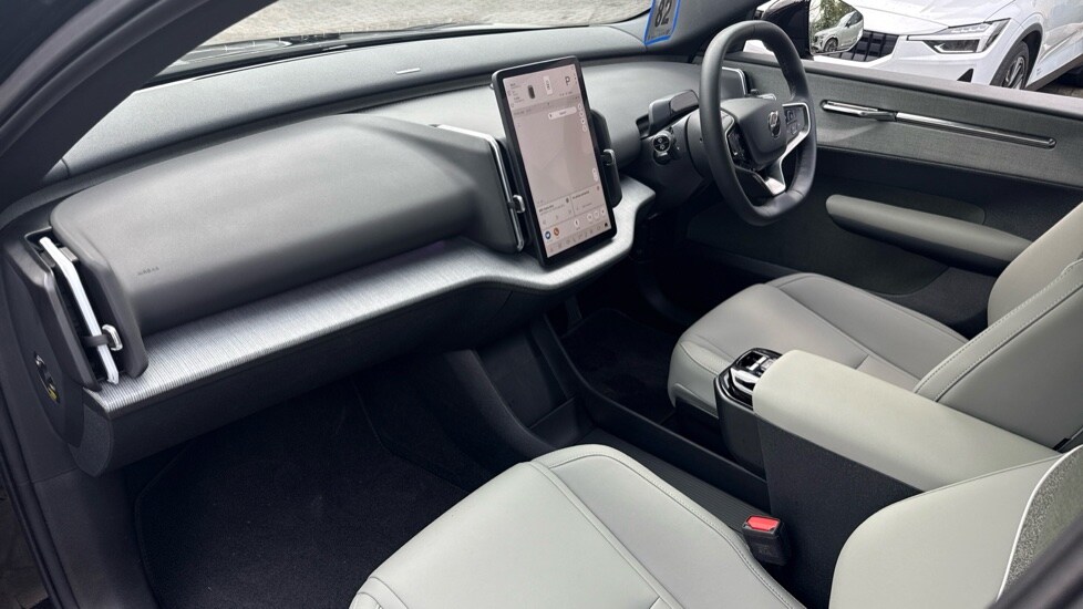 Used Volvo EX30 2025 for sale - 77576328: Photo 23