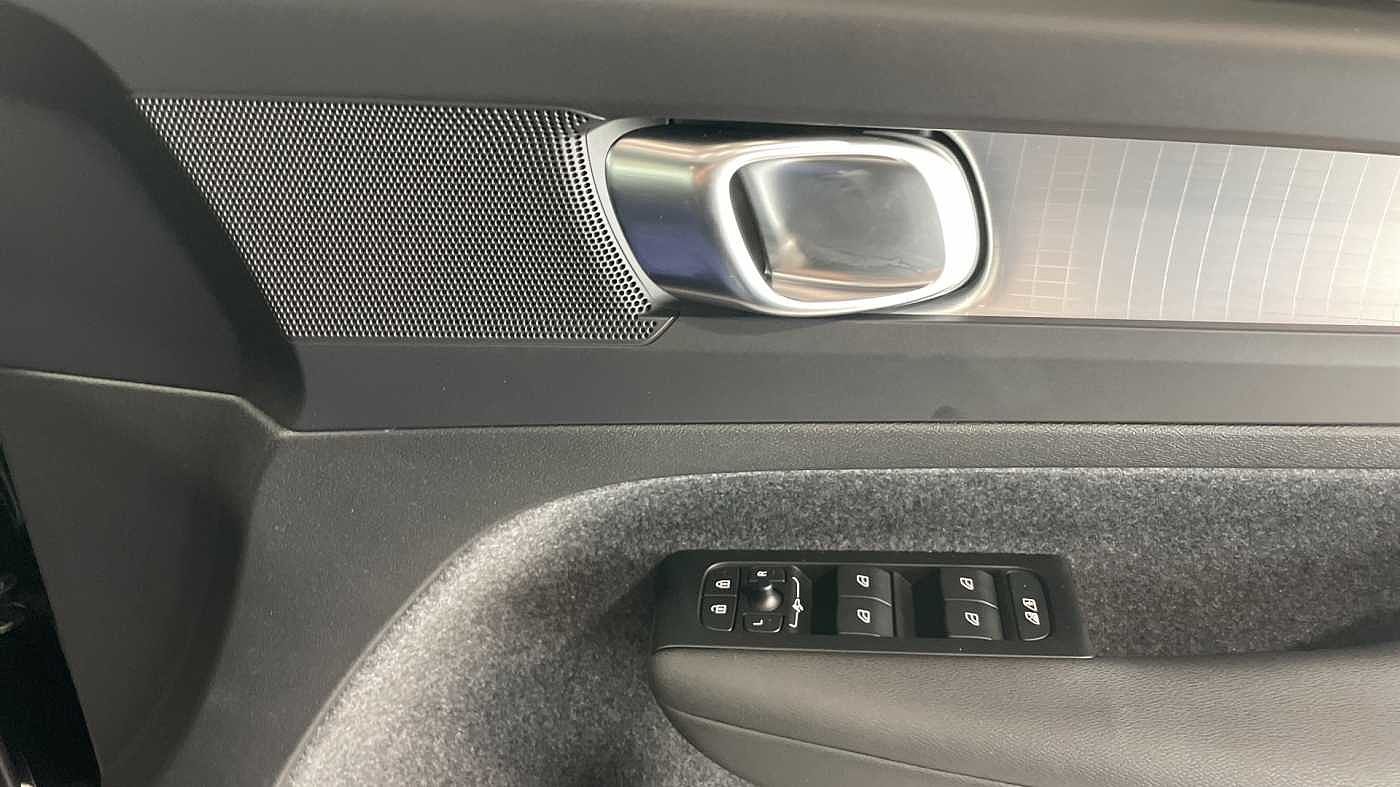 Used Volvo XC40 2022 for sale - 76092056: Photo 12