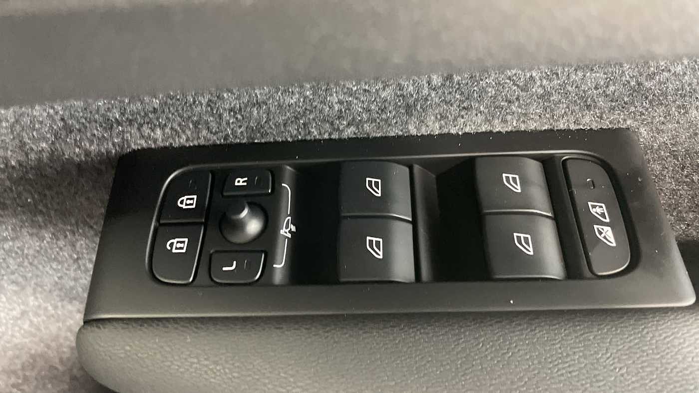 Used Volvo XC40 2022 for sale - 76092056: Photo 16