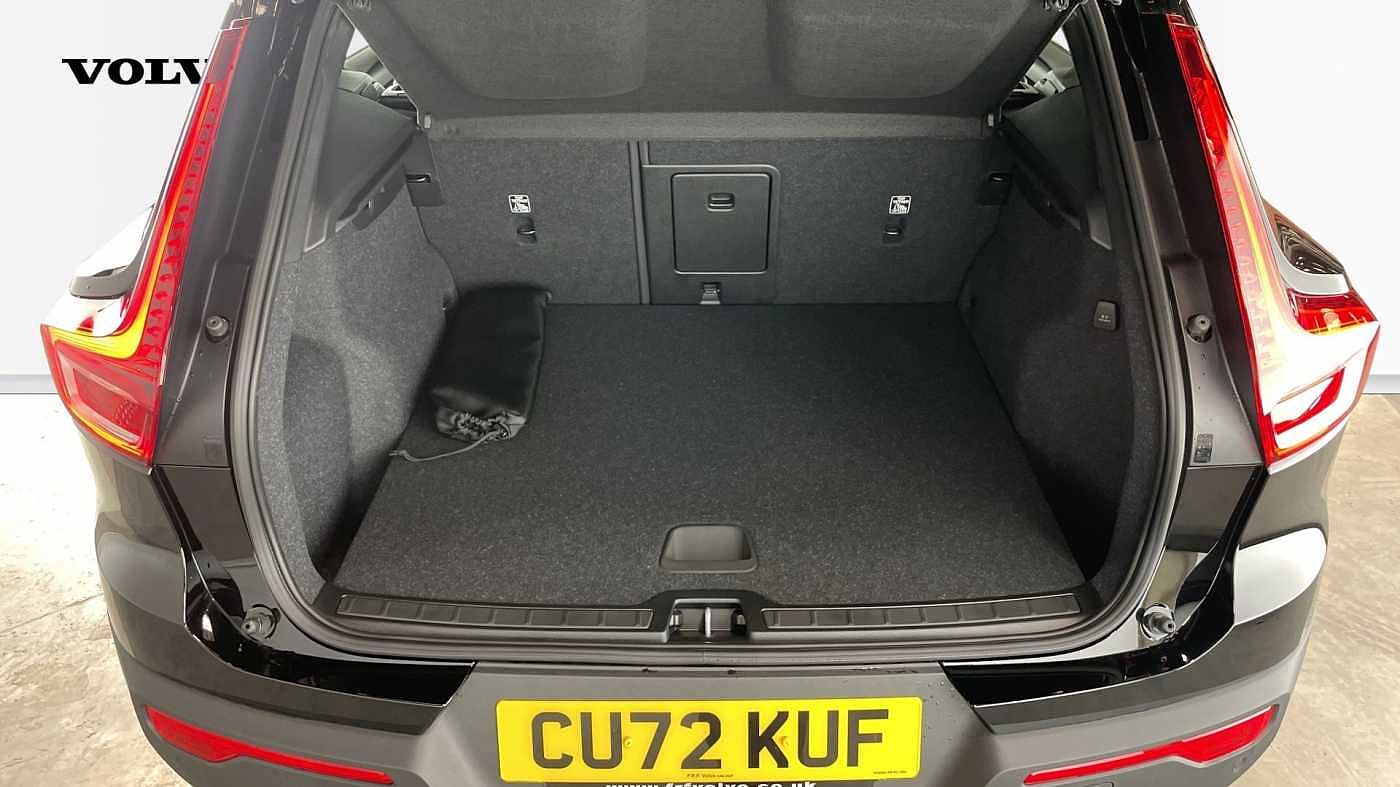 Used Volvo XC40 2022 for sale - 76092056: Photo 9