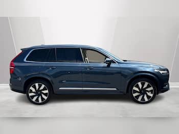 Used Volvo XC90 2023 for sale - 79670336: Photo