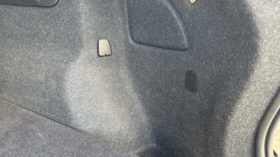 Used Volvo XC40 2022 for sale - 76438030: Photo 16