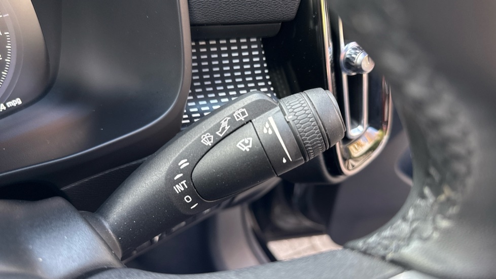 Used Volvo XC40 2022 for sale - 76438030: Photo 23