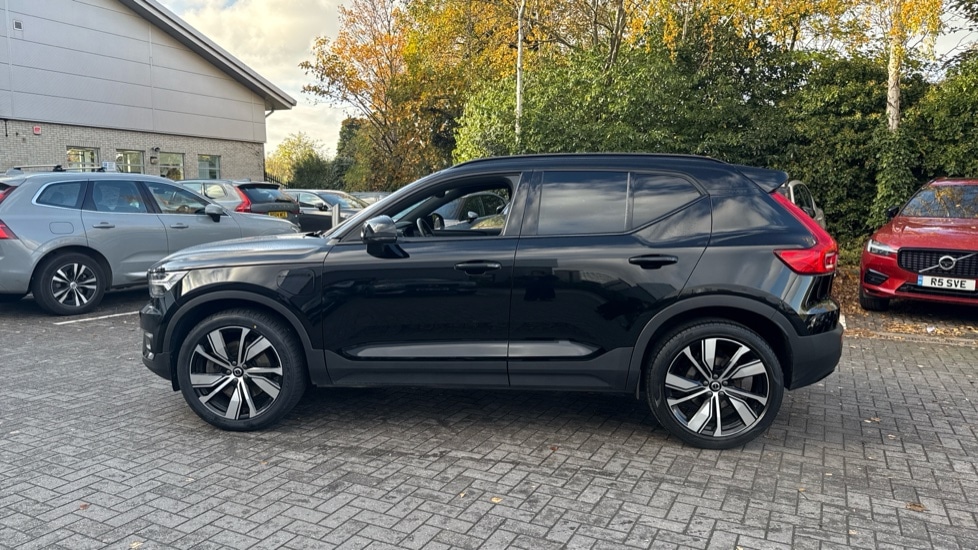 Used Volvo XC40 2022 for sale - 76438030: Photo 37