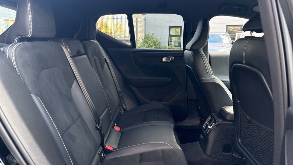 Used Volvo XC40 2022 for sale - 76438030: Photo 6