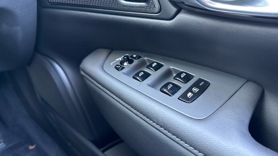 Used Volvo V90 2025 for sale - 76015217: Photo 23