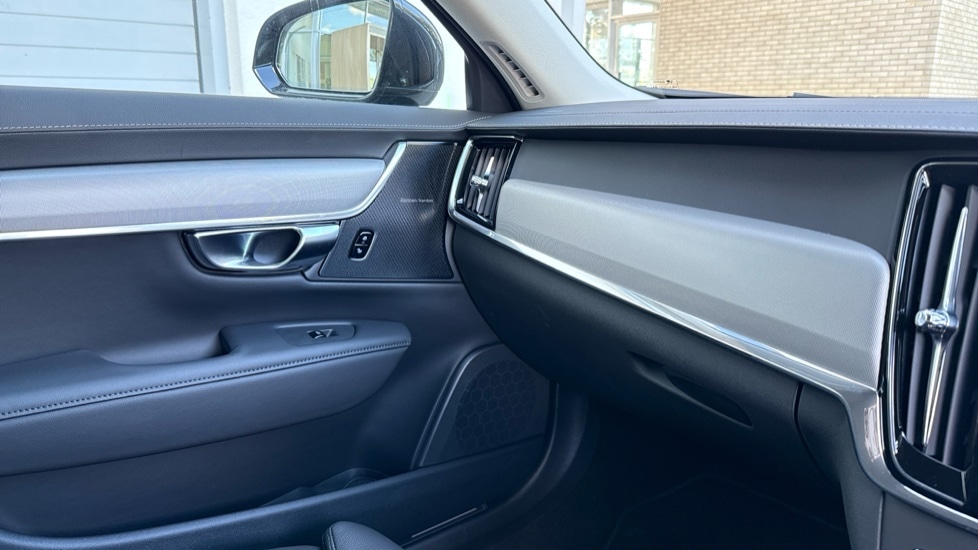Used Volvo V90 2025 for sale - 76015217: Photo 27