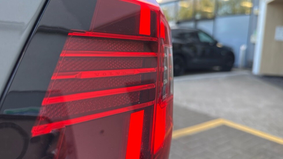 Used Volvo V90 2025 for sale - 76015217: Photo 44