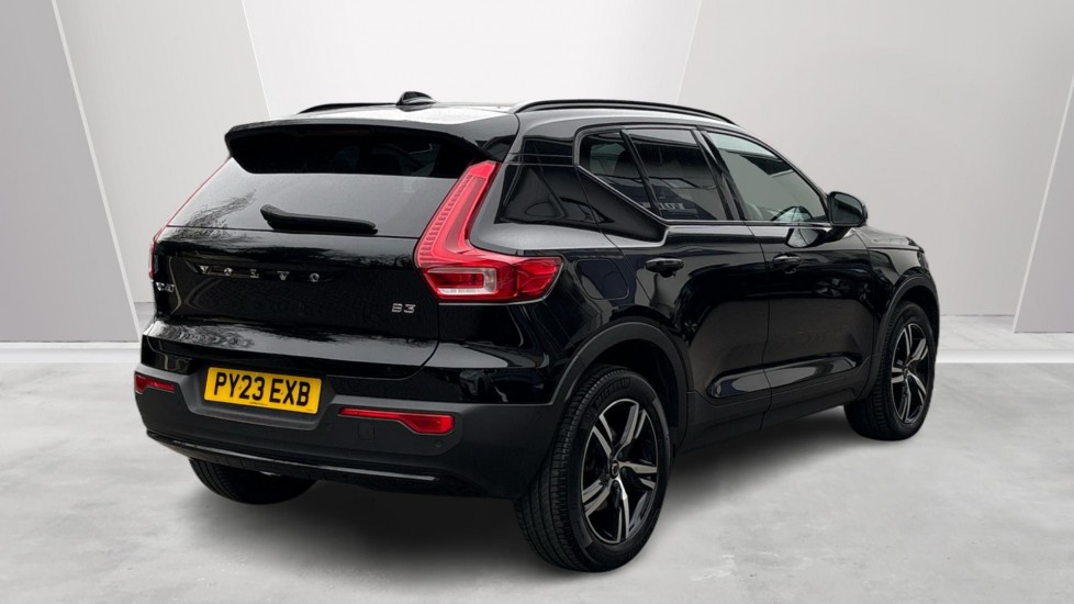 Used Volvo XC40 2023 for sale - 77855746: Photo 2