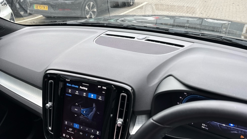 Used Volvo XC40 2023 for sale - 77855746: Photo 25