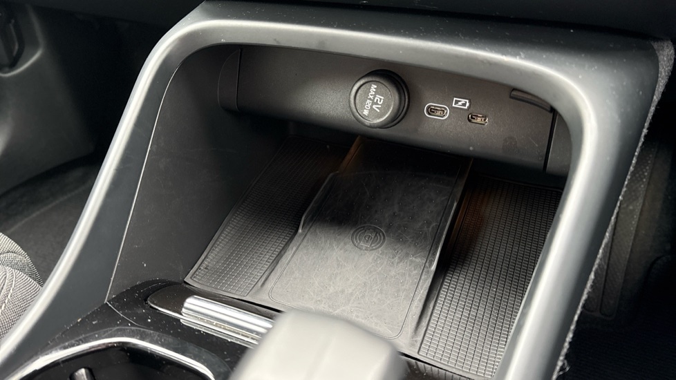 Used Volvo XC40 2023 for sale - 77855746: Photo 27