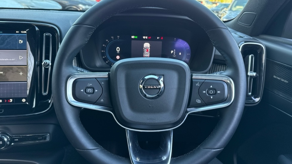 Used Volvo XC40 2024 for sale - 77063382: Photo 10