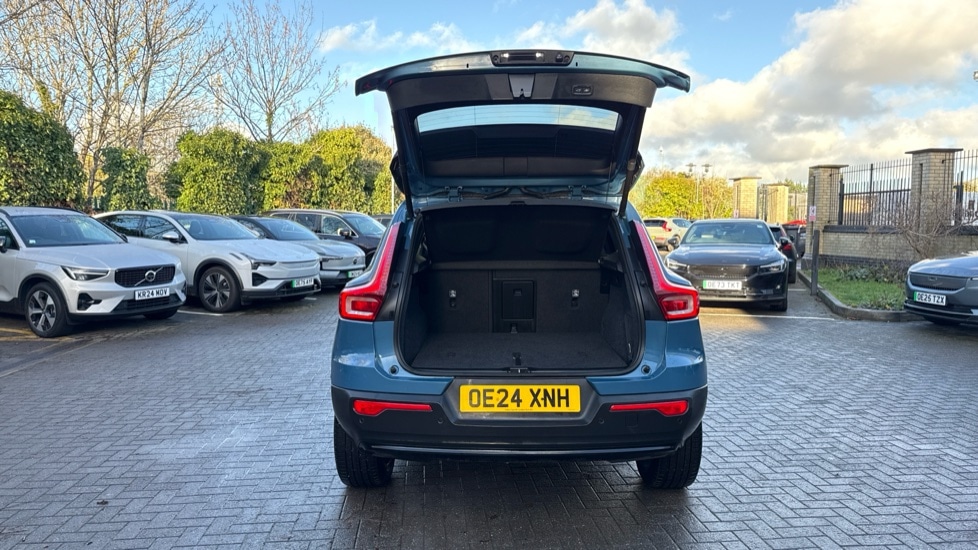 Used Volvo XC40 2024 for sale - 77063382: Photo 13