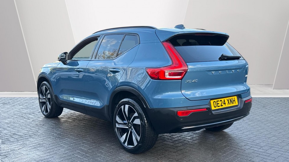 Used Volvo XC40 2024 for sale - 77063382: Photo 2