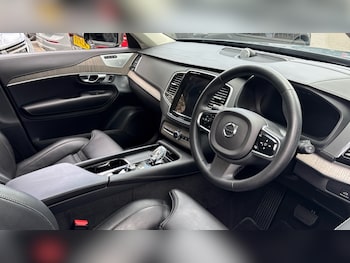 Used Volvo XC90 2023 for sale - 79256488: Photo