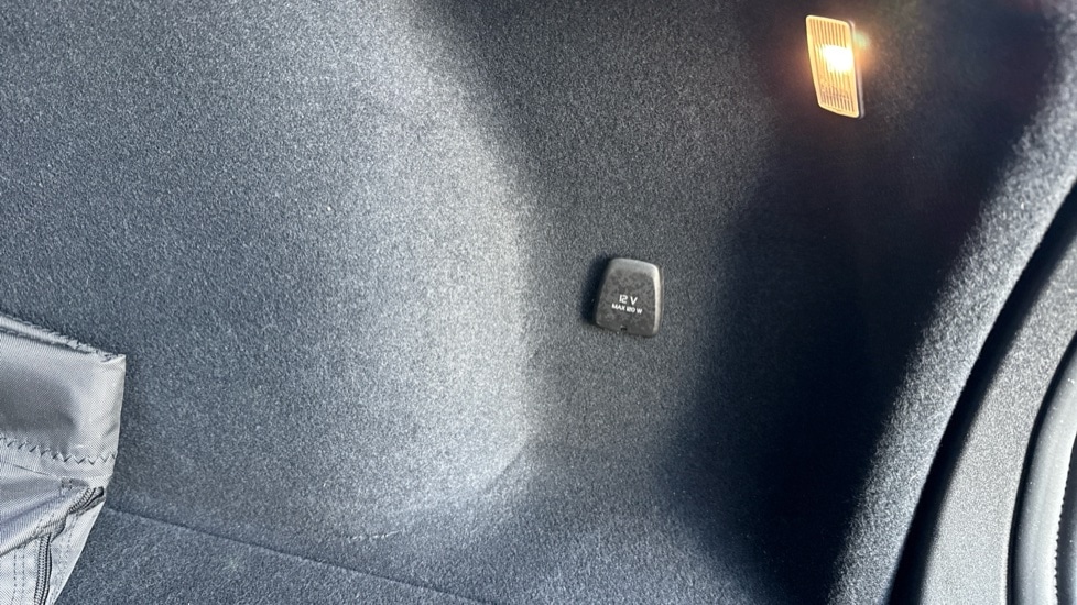 Used Volvo V60 2025 for sale - 77239470: Photo 18