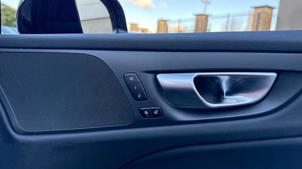 Used Volvo V60 2025 for sale - 77239470: Photo 36