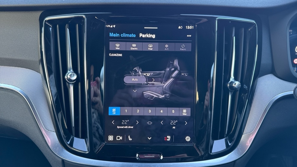 Used Volvo V60 2025 for sale - 77239470: Photo 44