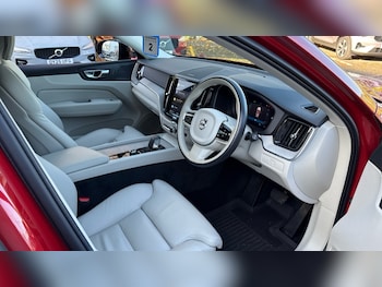 Used Volvo XC60 2023 for sale - 76438001: Photo